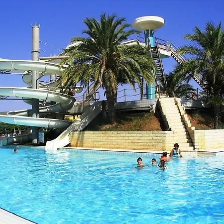 Torre Macauda Holiday park 3*